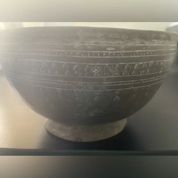 FABULOUS VINTAGE MIDDLE EASTERN TINNED 8” COPPER BOWL - Picture 7 of 14